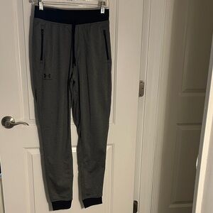 NWT Under Armour Men's Black and Gray Joggers